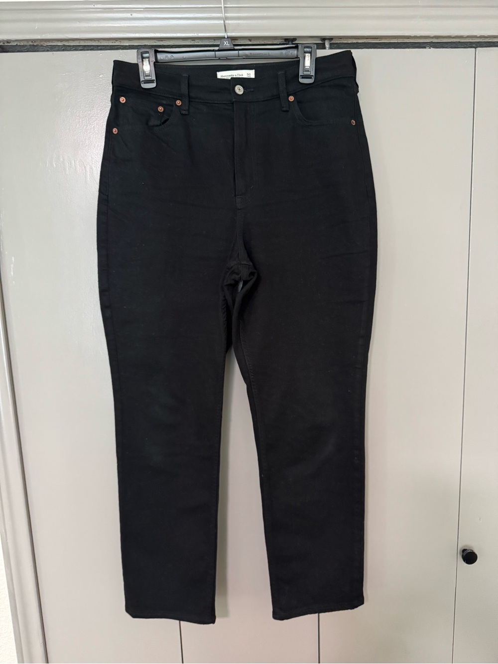 Abercrombie & Fitch Ultra High-Rise Ankle Straight